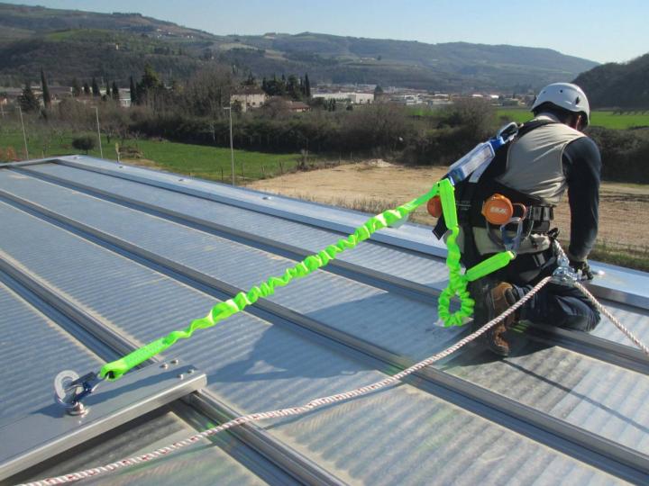 dispositivo ancoraggio tipo a 