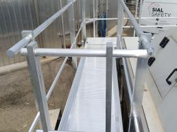 caduta da macchinario